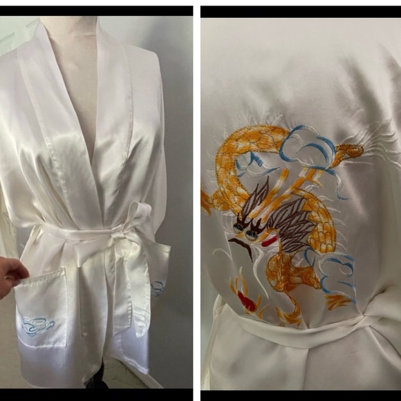 None Other - White Silky Kimono Robe with Embroidery  Dragon in back size M/L